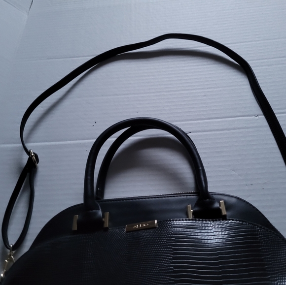 Aldo Womens Black Handbag With Shoulder Strap - Picture 8 of 15